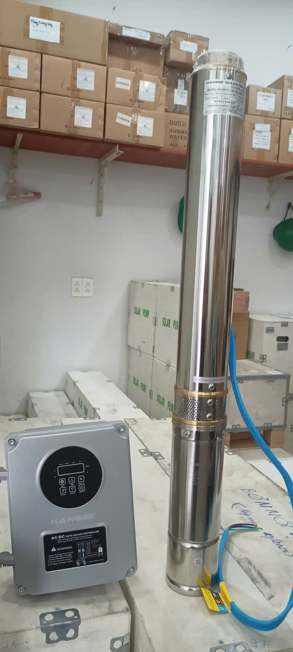 Bơm hỏa tiễn Năng lượng mặt trời Hangge 3000W 4HP Hybrid chạy điện DC và AC 1 pha 220V